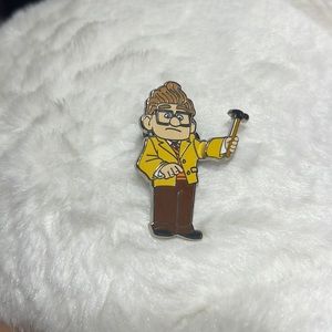 ✨Disney Up Carl Fredrickson Hinged Swinging Hammer Pin
